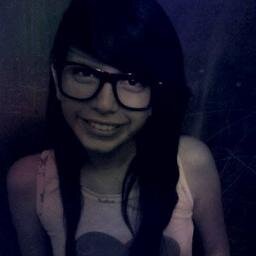 ♥-.-♥