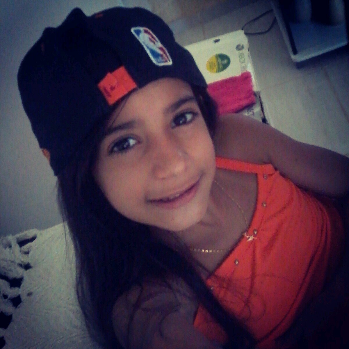 chega um dia em que você percebe que virar a pagina é o melhor sentimento do mundo - Zayn Malik , @ClubeFolowBack   , ^ -^ directioners ...