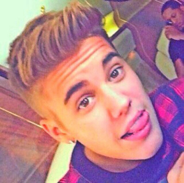 Shafikaluvbiebz's profile picture. ♡Supporting Justin forever and always, true belieber here. I'm always gonna be there, i'm never leaving Justin's side♡ ~~07.03.13~09.06.12~~
