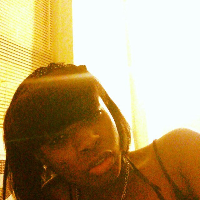 Cool 
Laid back
True
Old soul
Only chasing money
And chasing my dream
#FOLLOW ME ILL FOLLOW BACK!!!!!!!!!!!!!!