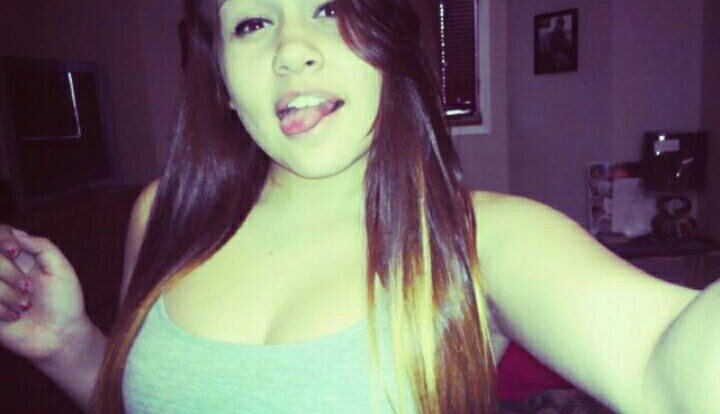 im vanessa im 15 and i like qoutes so on twitter i do post alot of qoutes and pictures and i post pictures of cute guys and girls.