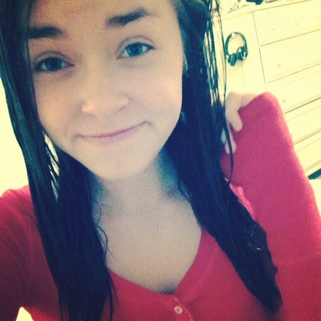 I Love Bands.❤️ Trekkie. Gamer. Batman's Sidekick. Family Firsttt.♡✌️Star Wars. Mental. STHS Sophomore. Me Myself & I.♡Rest In Paradise Athena♡