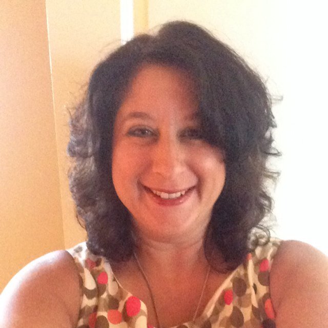 andierusso's profile picture. Mom  Teacher