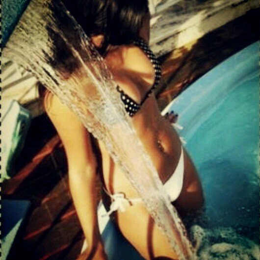 eu ? não sou perfeita :mas tento ser melhor :p