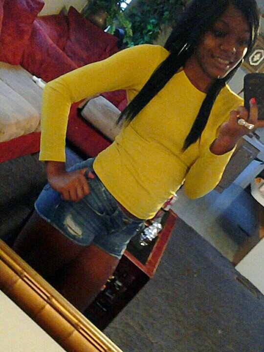 #TeamMarylin . #TeamPVAMUツ . #TeamPink . Y o l o ! Yu only get one Life . Yu cant live ya life worried about the next , so take that step n L I V E ♥ .