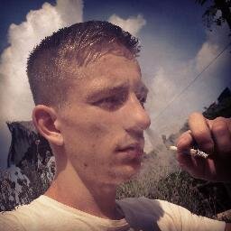 I love anything new/old/space/animals/military etc 
Follow for a follow:)