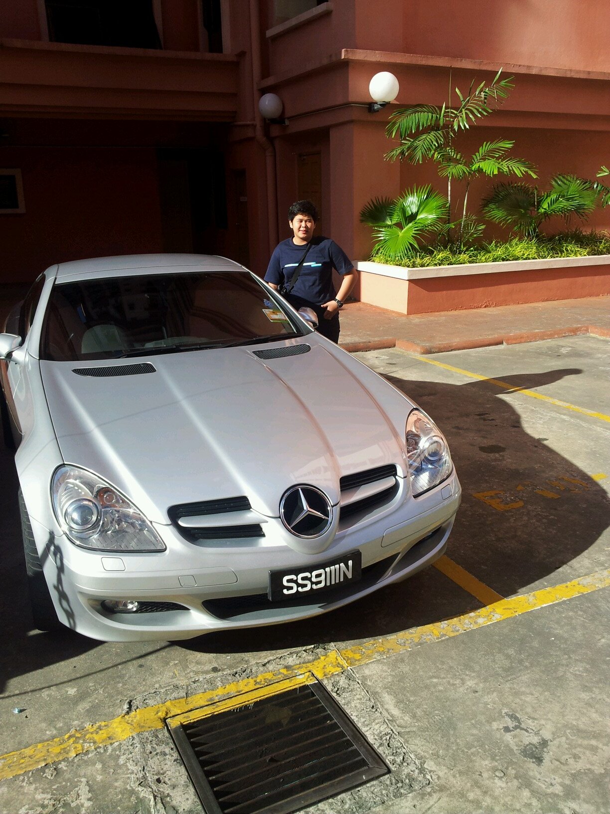 adhe_ndutt's profile picture. 