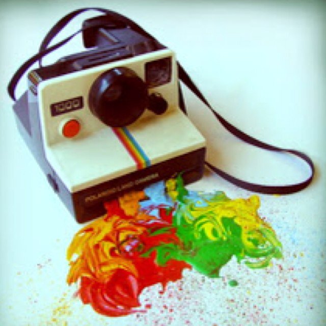 Registramos tus eventos con fotos instantáneas, y las repartimos entre tus invitados. Comparte tu fiesta! Fb:NoMe Olvides.