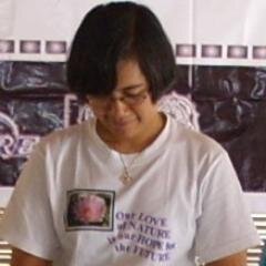 ..just a simple impulsive seeds, #pinkfighter, sometimes enjoying her time and space to 'nggurit'.. :) Views my own.