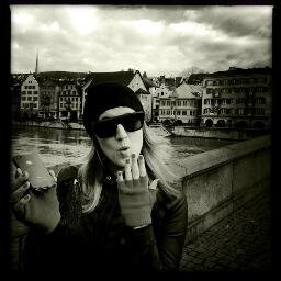 Snowboard & water loving, travelling obsessed, street art appreciating, emerging technology focused new tweeter.