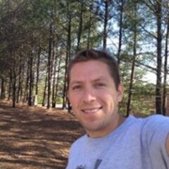 Emprendedor y Apasionado del Fútbol.