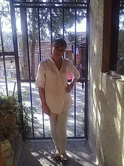pequeña y preciosa, que más le puedo pedir a la vida !!!!!!!!??