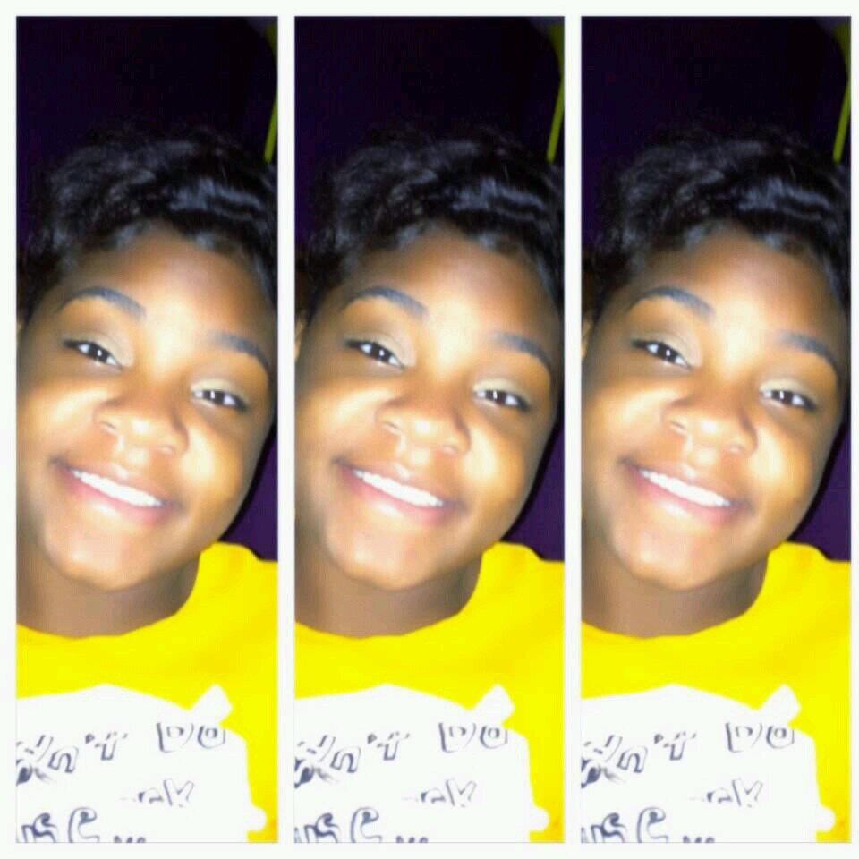-- Introduction NOT Needed (; Follow Me I Follow Back .. #TeamPretty #TeamFollowBACK :) Enjoy .. ♡