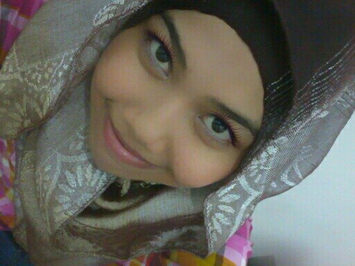 alryfah's profile picture. aku pribadi hebat....aku brhak untuk bahagia