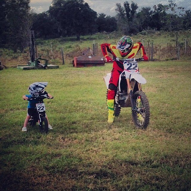 christurnz's profile picture. 