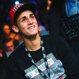 official adnan januzaj twitter , man utd player football/midfielder/5 feb 1995