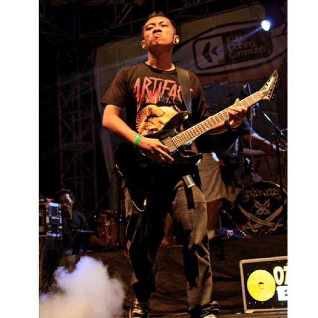 Guzagung_mck's profile picture. dont get drunk but Drinks a lot!! @MCK_bali @ARTIFACTSTRONG,DiRTBikeDancing