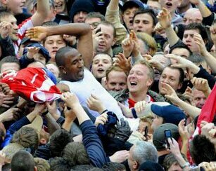 Stoke season ticket holder - likes a good drink !