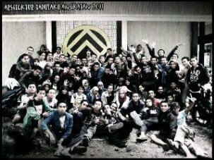 Fakultas Teknik Universitas Tadulako 2011 : Macan studio | StudioTanpaNama | TAPAK Studio.