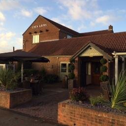 Looking for real ales, fine wines and classic pub food in modern yet traditonal pub? You'll find the wamest welcome at the Eden Arms.
