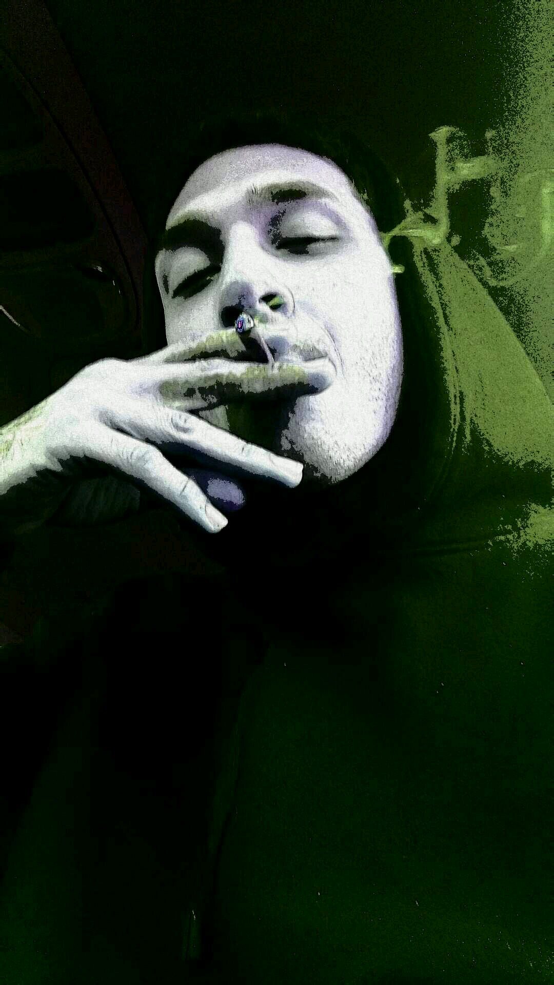 IF YOU AINT BLASTIN YOU AINT LASTIN!!! CRACKIN HORNZ 25/8