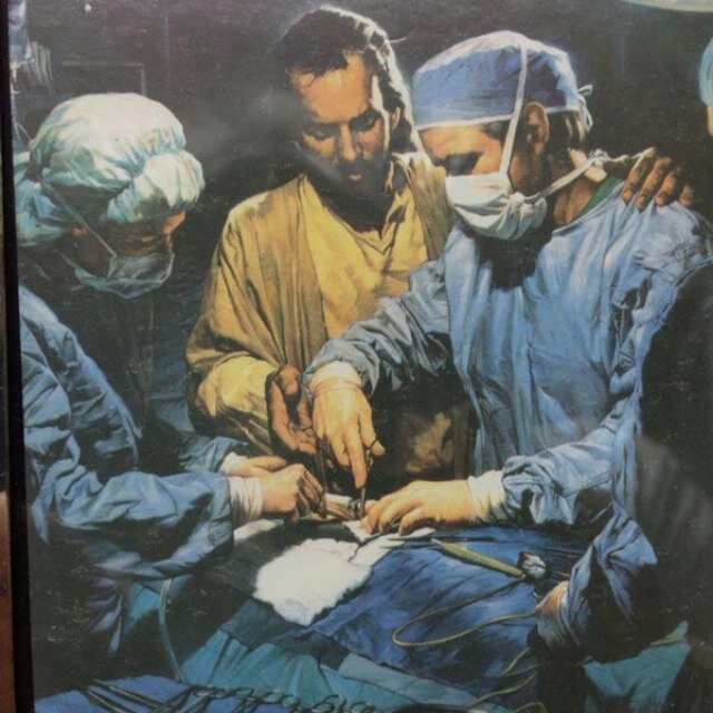 drsalimdaher's profile picture. Doctor en Neurocirugia de la Univ.de Paris-Francia/Especialista en cirugia endoscopica de Columna Vertebral con Laser