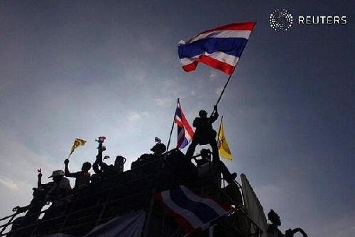 We love Thailand & We love the King