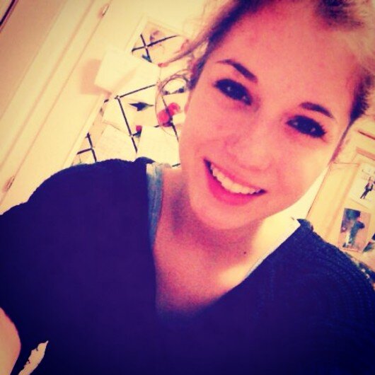 ~15 from Austria~ macklemore love him *_*~Instagram- YouTube- Facebook ~ aussenseiter loove u!! :** *_*