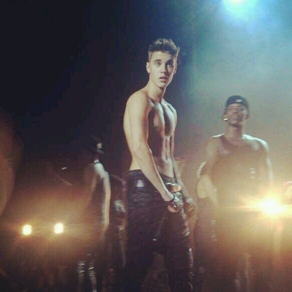 I love @justinbieber. he's my life. Justin Fucked me so hard i can't walk so now I'm gonna lie here & die in his arms. ya dig. #beliebersforever.