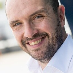 Agile Development, DevOps, Snowboarding & Lego. Proud father of 2 sons and a daughter. Works @Accenture. Tweets are my own.
