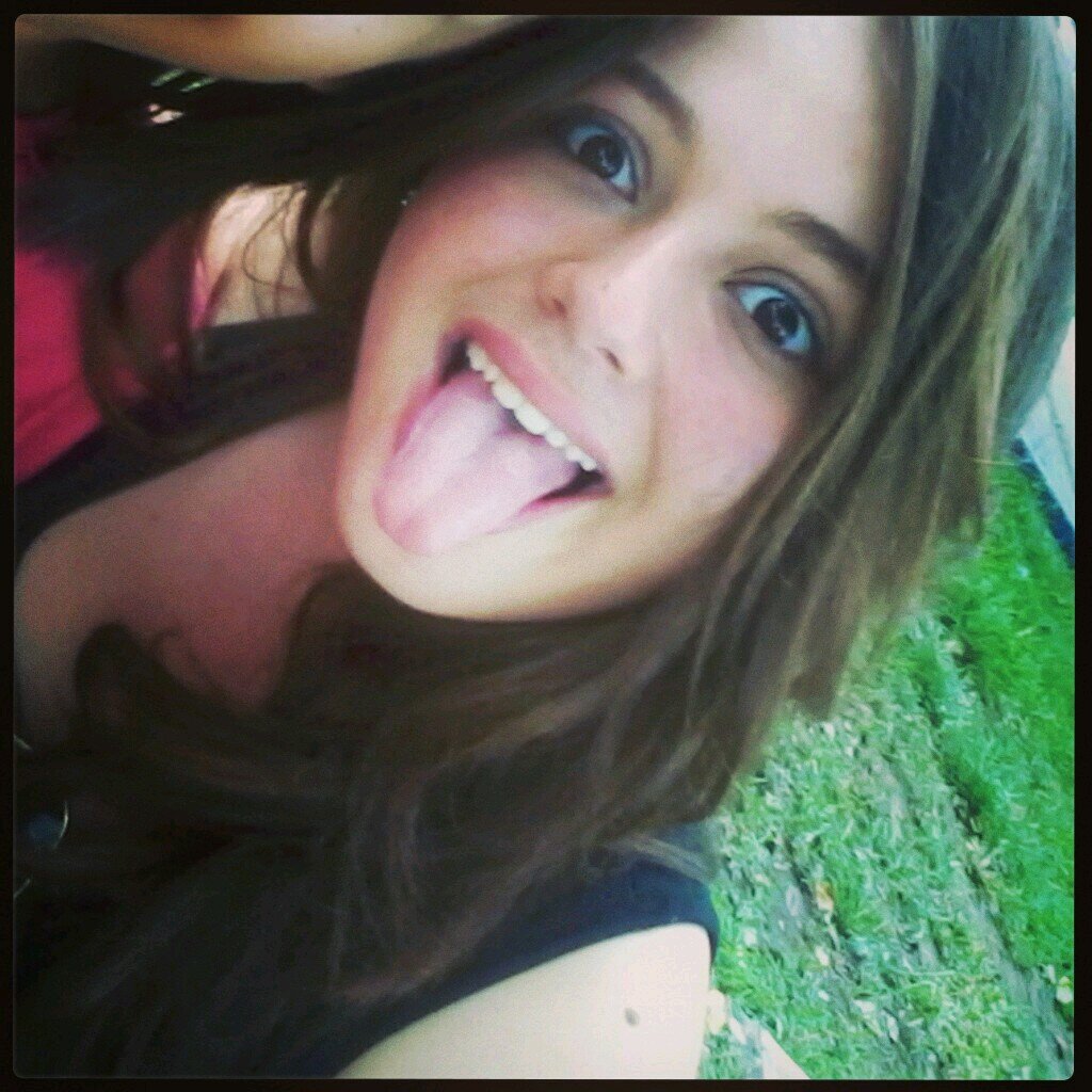 Que minha loukura seja perdoda !! Amoo Justin Bieber  e amo tambem meu namorado sueco 3 3