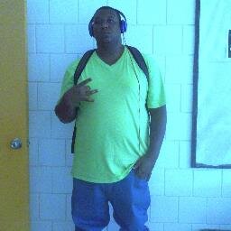 A cool ass nigga luv to have fun and like to get money #OMF