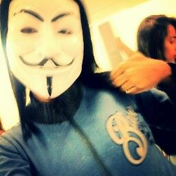 Desativei ;) segui no vitorialauryn2 :*