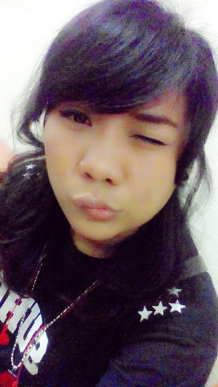 hi ~! Im Khei ~! 
welcome to my page ^_^
