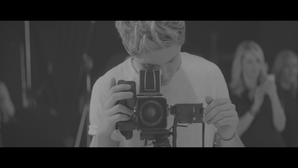 Free follow, pls follow @awenarryy i follow back x