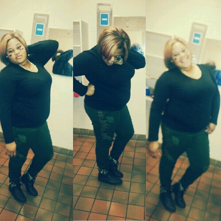 im like WAIT HOLD UP! Before you read my tweets follow me ! ifollow back.. oan ask me some questions http://t.co/gm7Lodn4VU might as well!