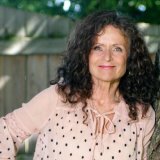 Health and Wellness Coach with IIN; Intuitive spiritual coach and guide; hands on healing; long distance healing; spiritual astrology; tarot