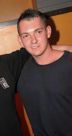 Michael91094's profile picture. 19, Assistant manager