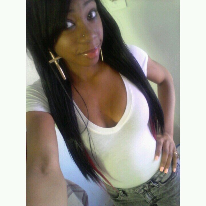 TOMMY LEE WIFEY!!! #TeamJamaicans....#TeamGemini...