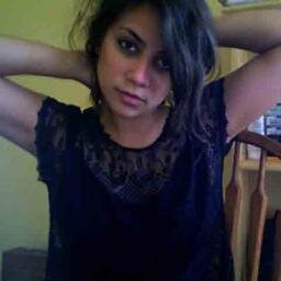 I'm new to this. I'm just trying to make friends on the internet.       http://t.co/2Y6ABzEWjX