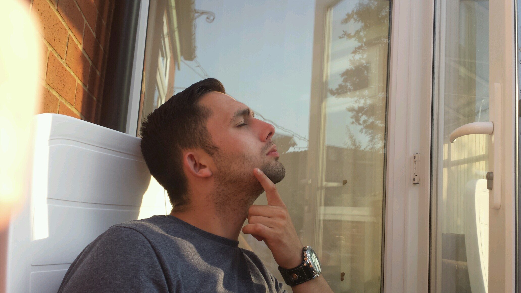 symong89's profile picture. 