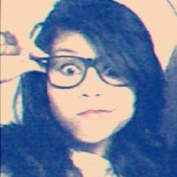 ~ prα voce qe não gostα de mim, trαgo um sorriso sαrcástico, um olhαr sínico e nos lábios α pαlαvrα : FODA-SE! ('yy