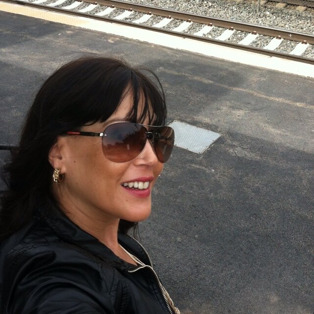 estelaguinot's profile picture. soy feliz ! y como porque no ! Amante de la buena actitud, y de lo que me genera Valor Afortunada por rodearme de gente maravillosa como Tu