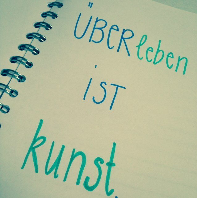 Nicht gross, aber noch weniger klein zu kriegen. Den Mutigen gehört die Welt!