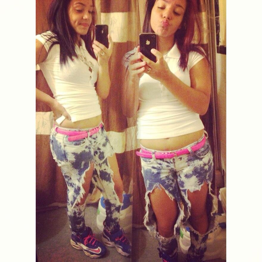 Full Lesbiannnn  Puerto Ricaaan && Black ✌ Idgaf Type Bitch Single Statussss , 856* Baby Always Reep Ma Hood .  ❤✌