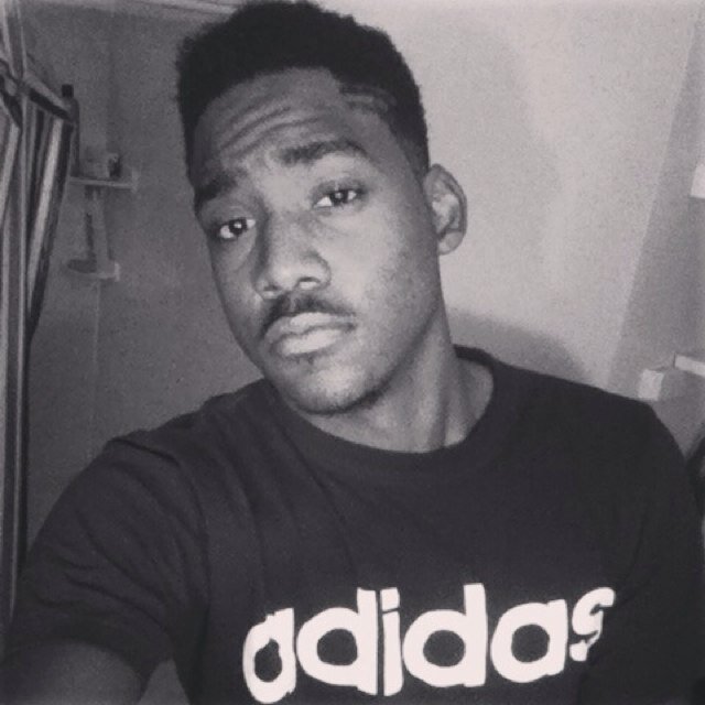 (D)MV 
XXV.I.MCMXCIII
follow me everywhere
 IG @jujuflexxin
SC @jujuflexxin