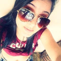 Khell Isis Silva de Araújo, nascida de nove meses completos ; Corinthiana de raça , não suporto que falem mal do meu timão u.u