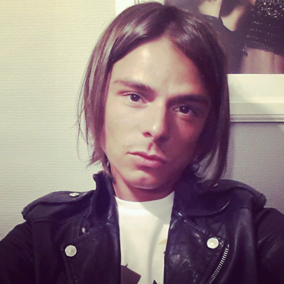 ryan4music's profile picture. hahaha