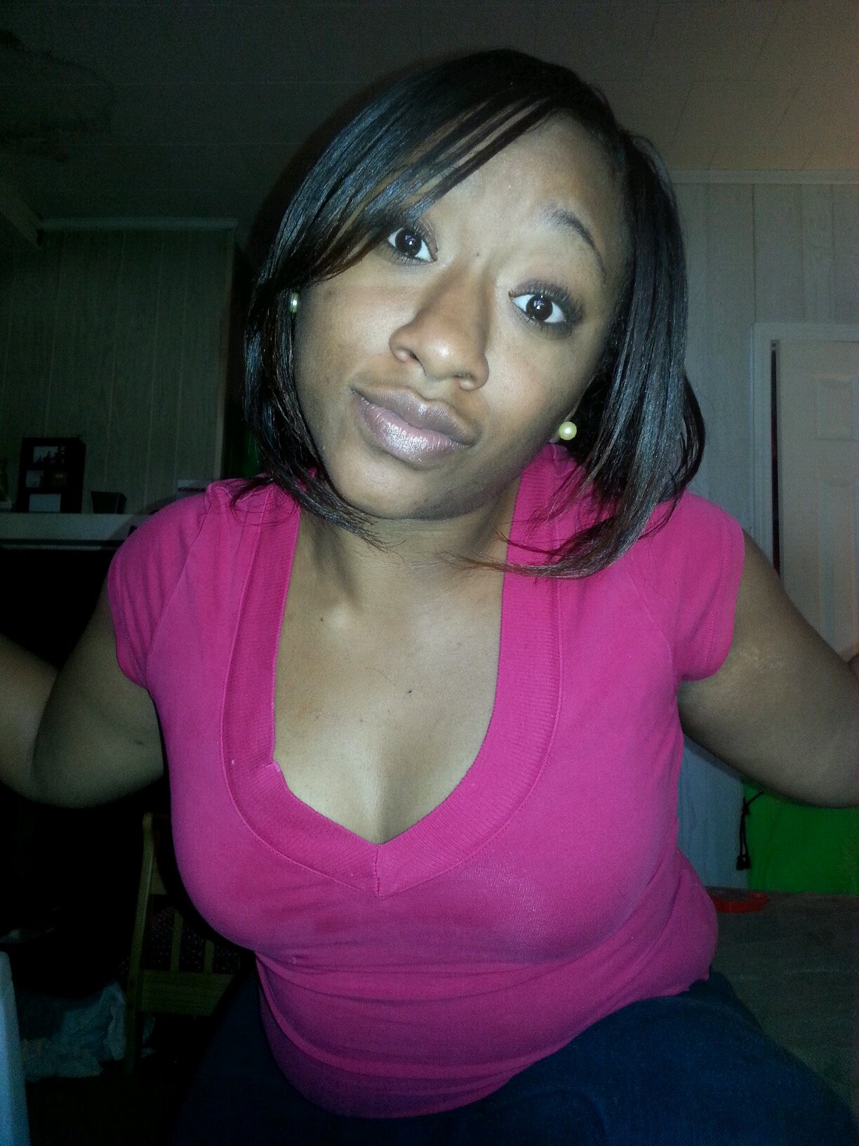 God Before ALL Success is my tunnel vision. L♡VE MY ARI BUG♥ Pretty Hot And Temptin. Love chicks and tits.