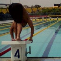NADADOR :$ Stay Strong